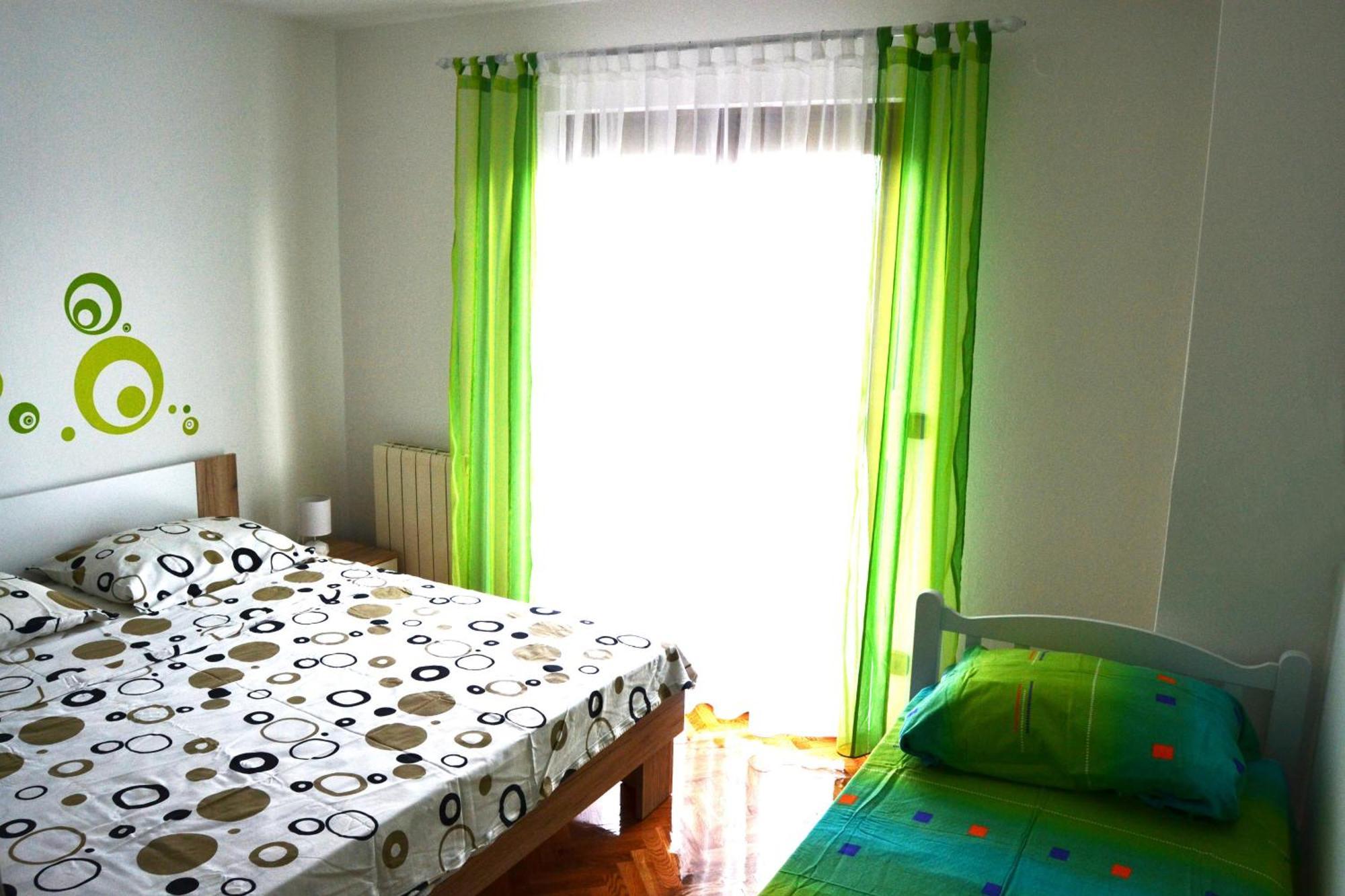 Apartments Mikulic Biograd Na Moru Habitación foto